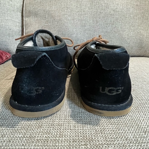 SALE! UGG Boots, Men's Black Suede Chakka Style Size 10, Tie Closure - Picture 3 of 11